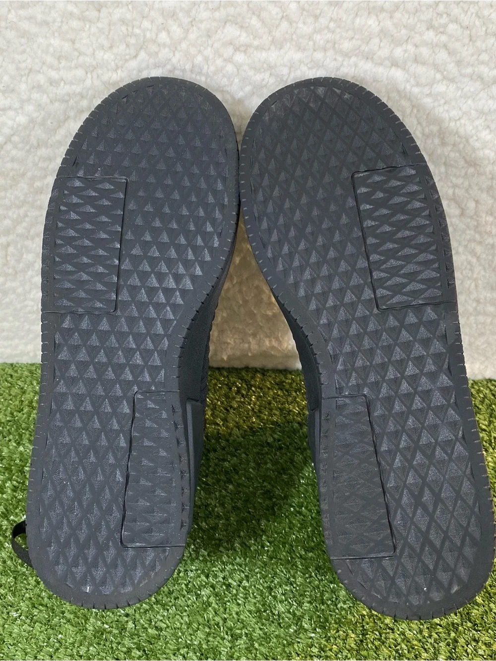 Runmaxx Casual Fashion Knit Mesh Shoes Men SZ 11 (44) Black Lace Up Hi Athletic